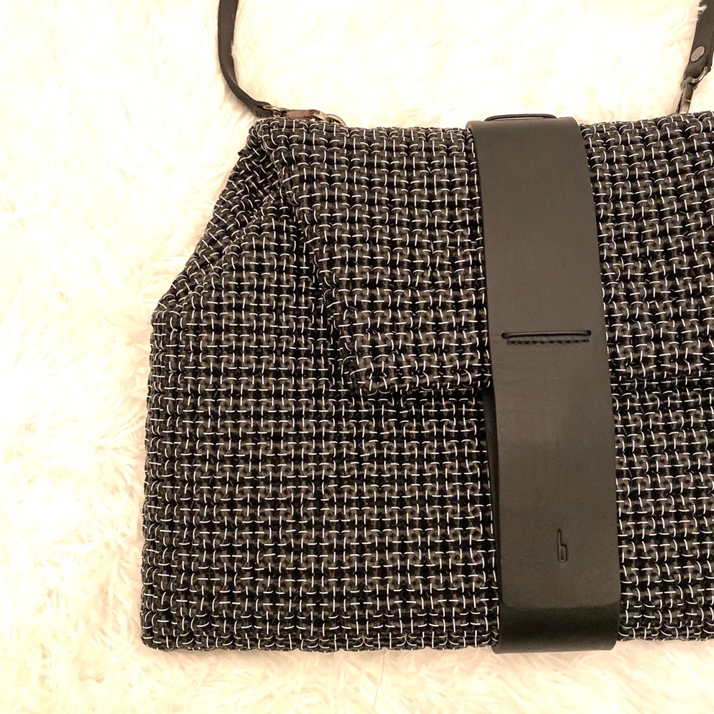 Like ๐ BEHNO Riya Bag - Picture 5 of 8